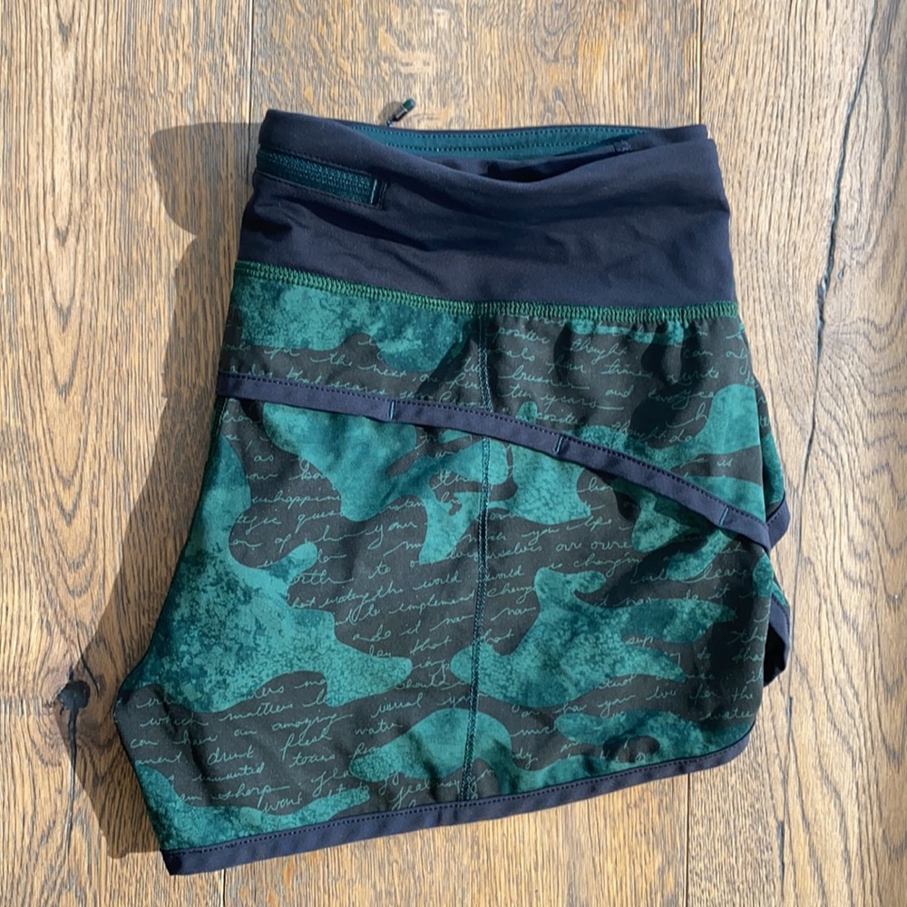 Lululemon Speed Up Low Rise Short 2.5”